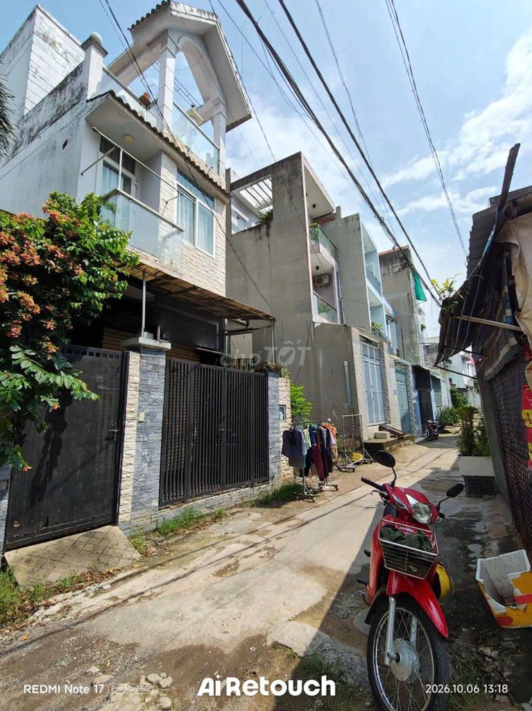 Rent a Phong Phú Quốc lộ 50 Rotrell.