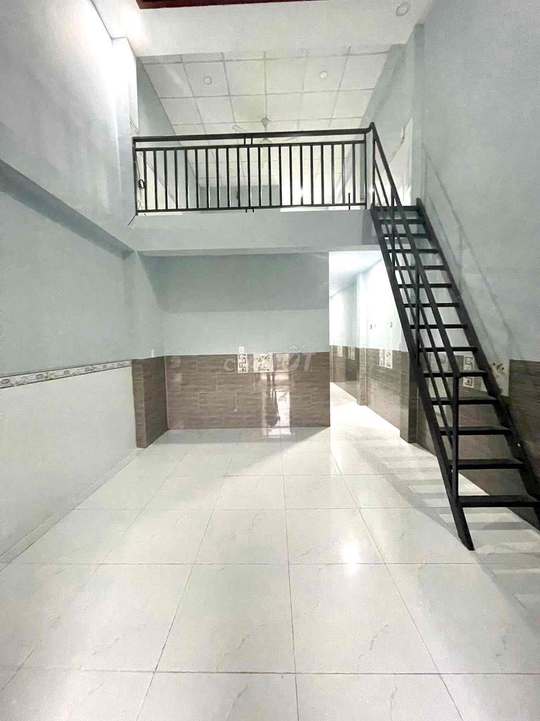 Renting the original house near the Grand park District 9