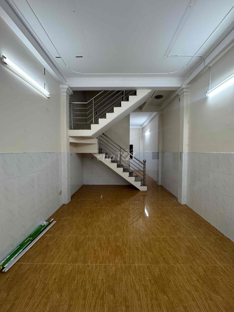 Rent an alleyhouse 872 Quang Trung Gò Vấp.