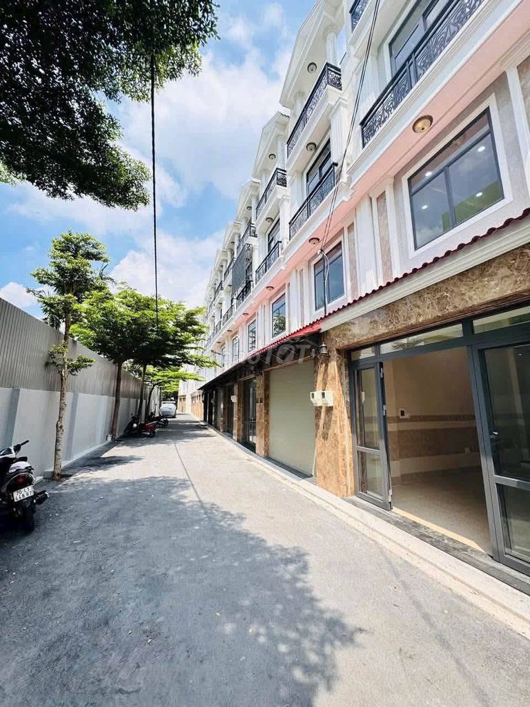 Rent apartment 1 M.3 L. 4 bedrooms next to Thủ Đức 16 million Thủ Đức Association