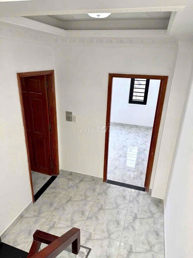 Need to rent an alley house 390/2 A Lê Văn Quới P. Peace Resolute Q.Bình Tân