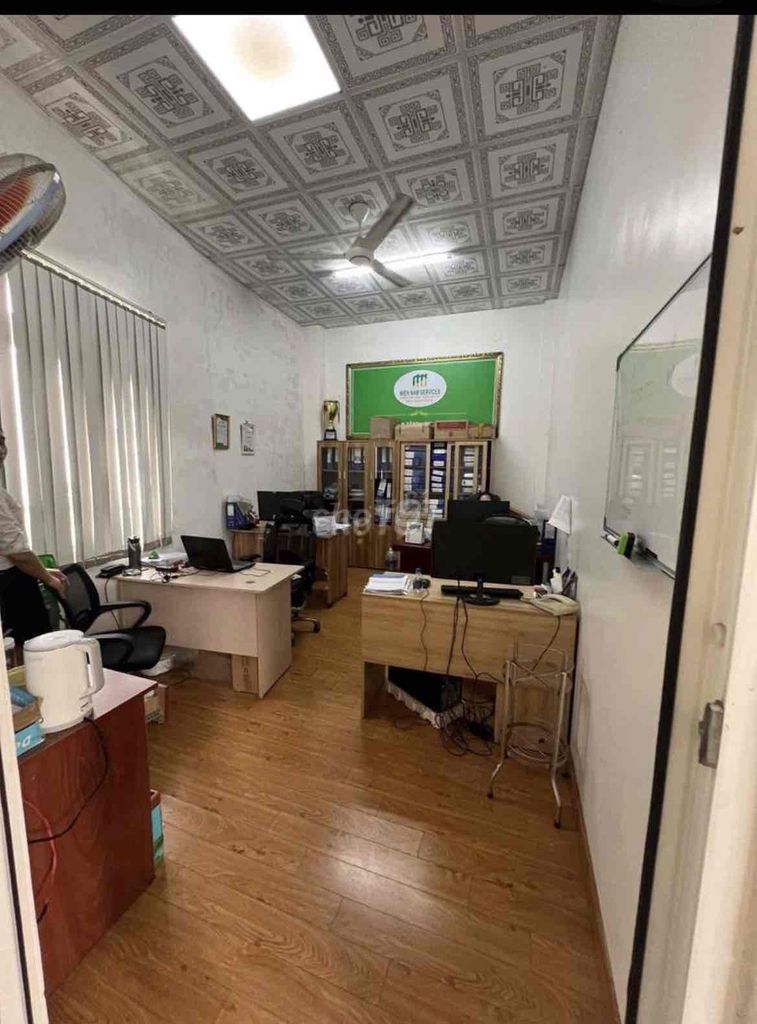 Renting 8 x35 meters. Building 2 Lê Thị Riêng Front floor, Thới An.