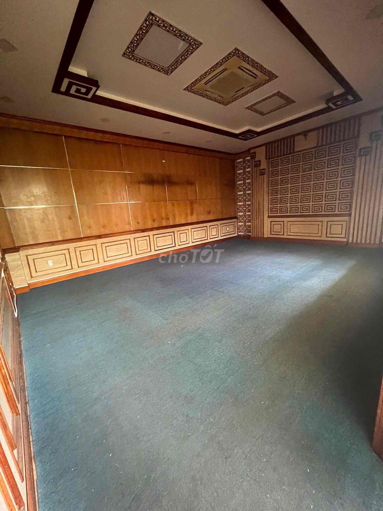 Renting 8 x35 meters. Building 2 Lê Thị Riêng Front floor, Thới An.