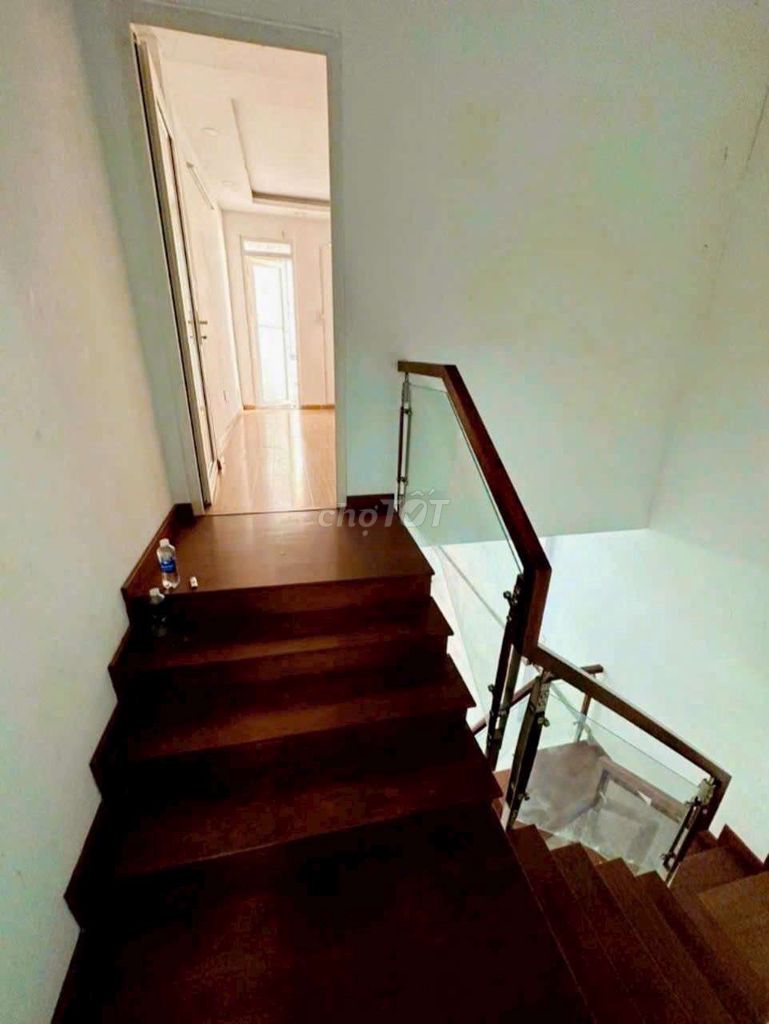 rented 369/ pham văn chiêu phường 14 Gò Vấp
