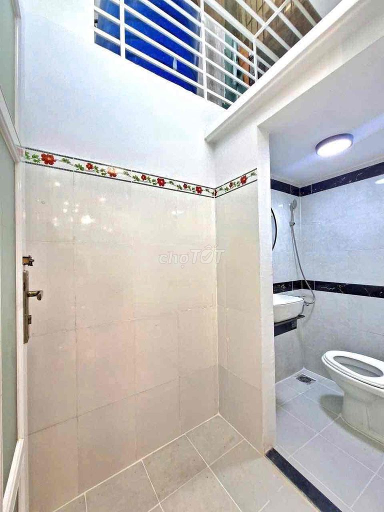 Sell or rent the entire Dương Cát Lợi street house