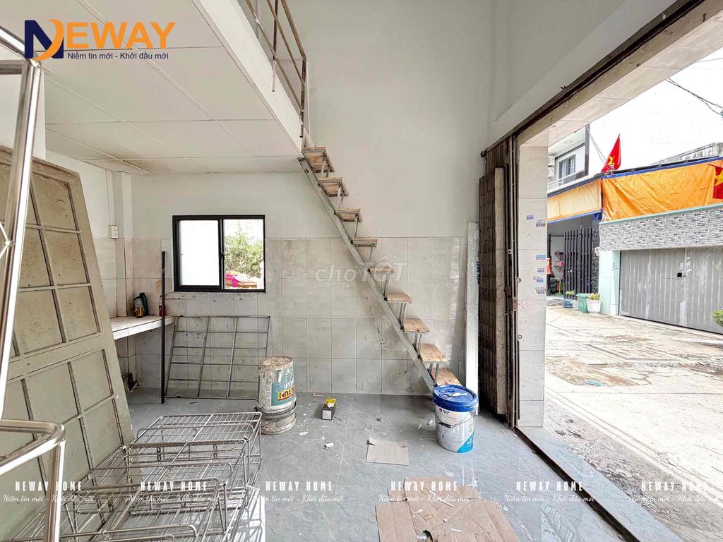The base of the design of 1 ground 1 is a wide floor near the An Lạc circle.