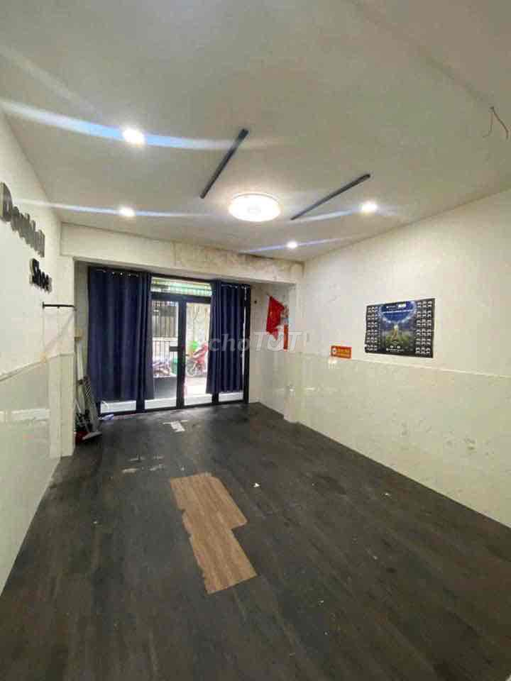 Rent a new house on Route 237, 222 Phạm Văn Chiêu-714 Gò Vấp