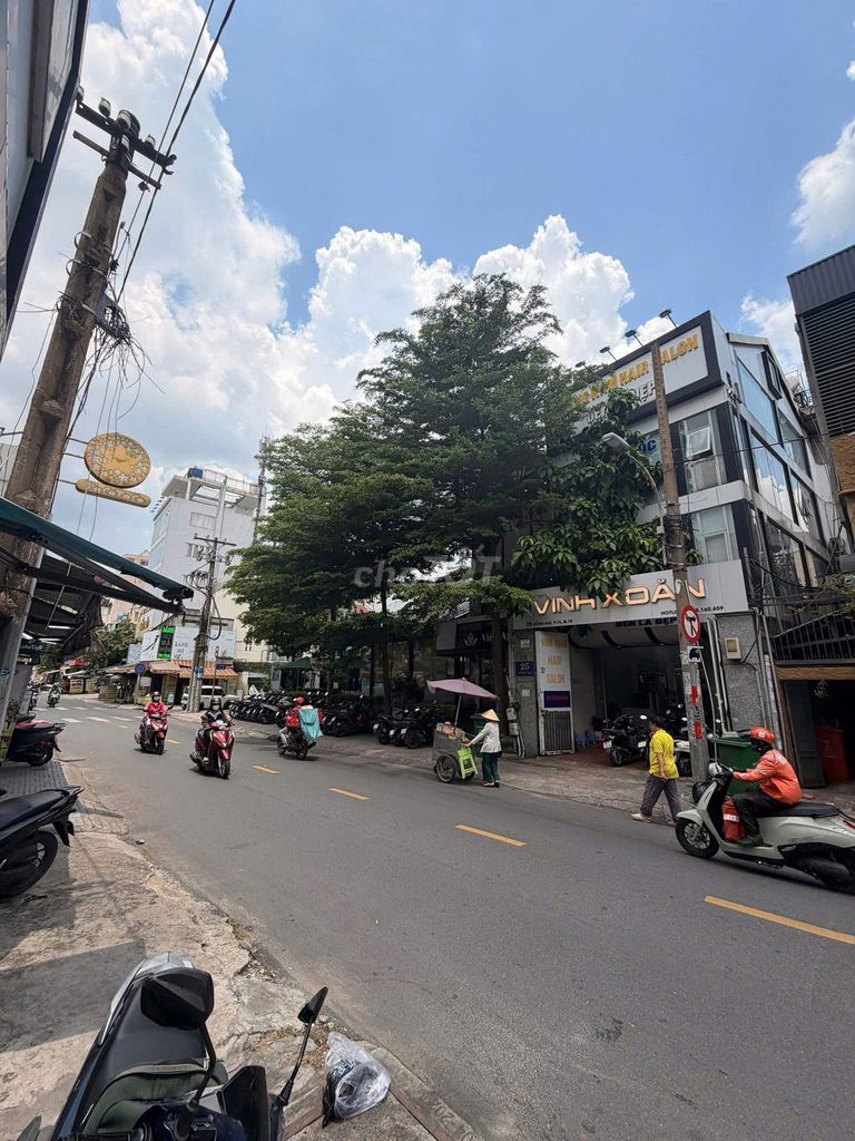 Rent a place on the Plains Street, Midway 15, District 10