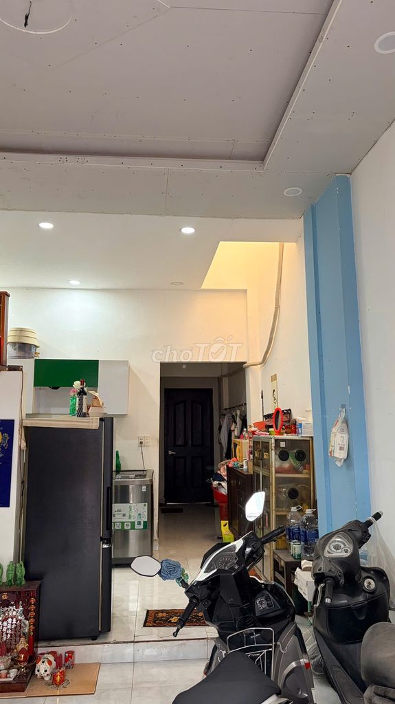 Rent the original An Lạc Bình Tân