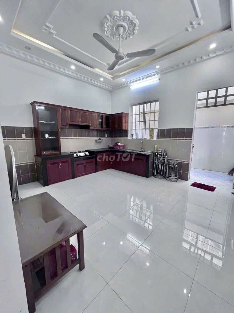 Let's rent a 1 .10/3 4-story bedroom 5 x 18 meters Phạm Hữu Lầu Street