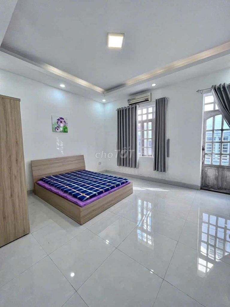 Let's rent a 1 .10/3 4-story bedroom 5 x 18 meters Phạm Hữu Lầu Street