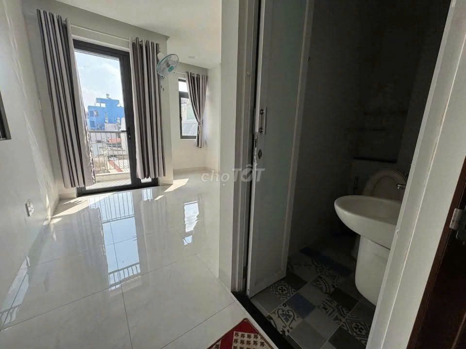 Rent 107/32 border power, District 10 – 5 bedrooms - 20 million