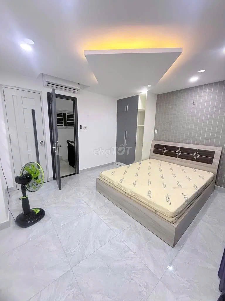 Rent cash 491 Phan Văn Trị, District 5 – 4X8 M, 3 stories, 4 bedrooms - 29 million