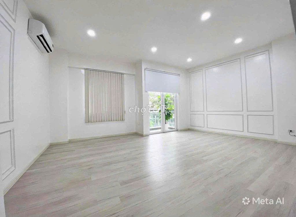 Rent 45 blocks 285 cmt8, District 10 – 4 X17 M, 3 floors - 20 million