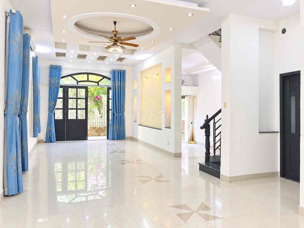 Rent a house on Route 15, An Phú – 200 meters, 56 million a month.