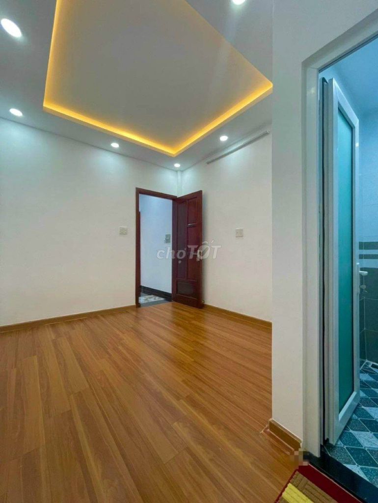 Rent a house of 1 209 BS. LMNTRIX, NORA 11, District 10.
