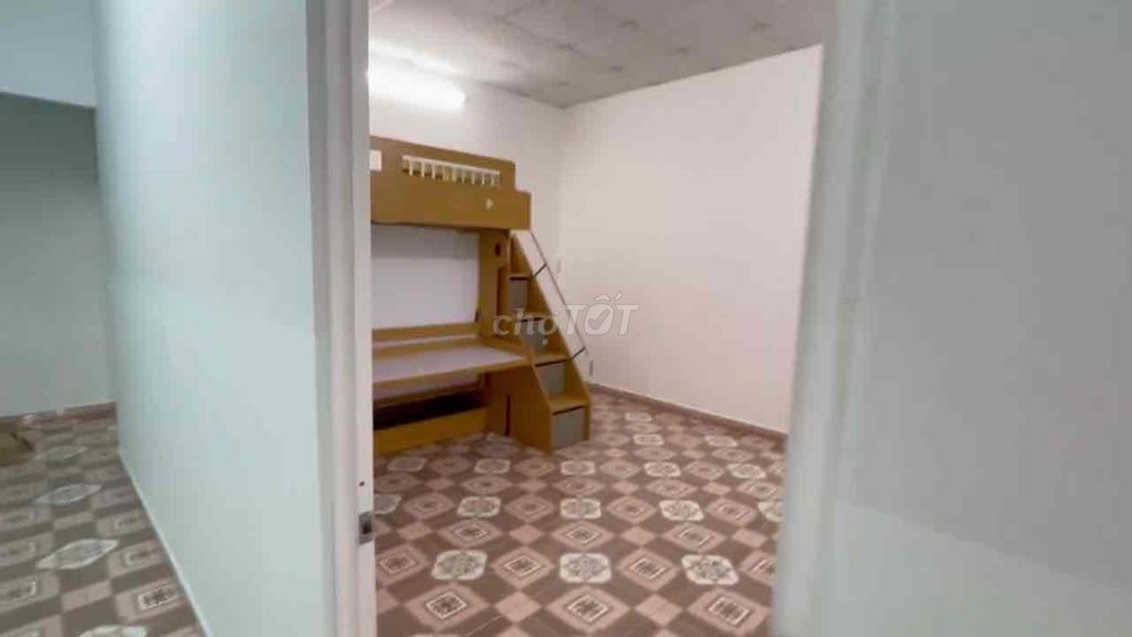 Rent the entire 38th street, 67th alley, square, tp.h.h.h.h.h. 4 rooms