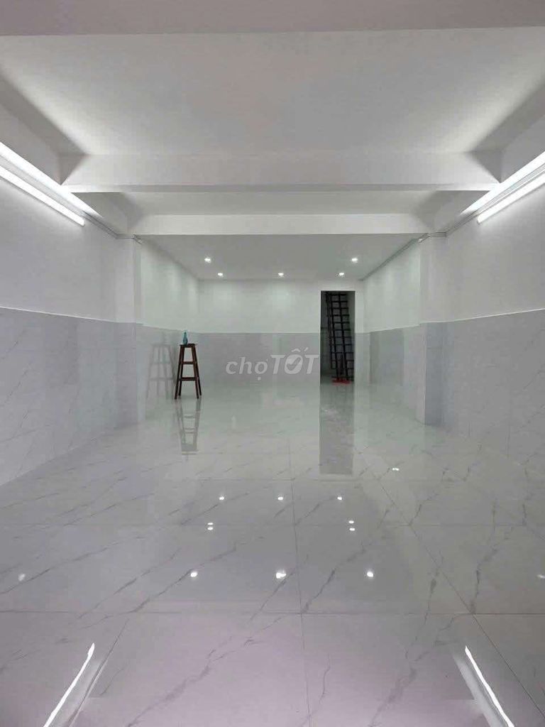 Home 1 car alley strategy 4 x11 M cost 7.5 million