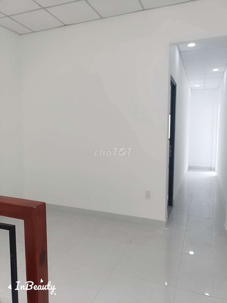 To rent a new house 100%.