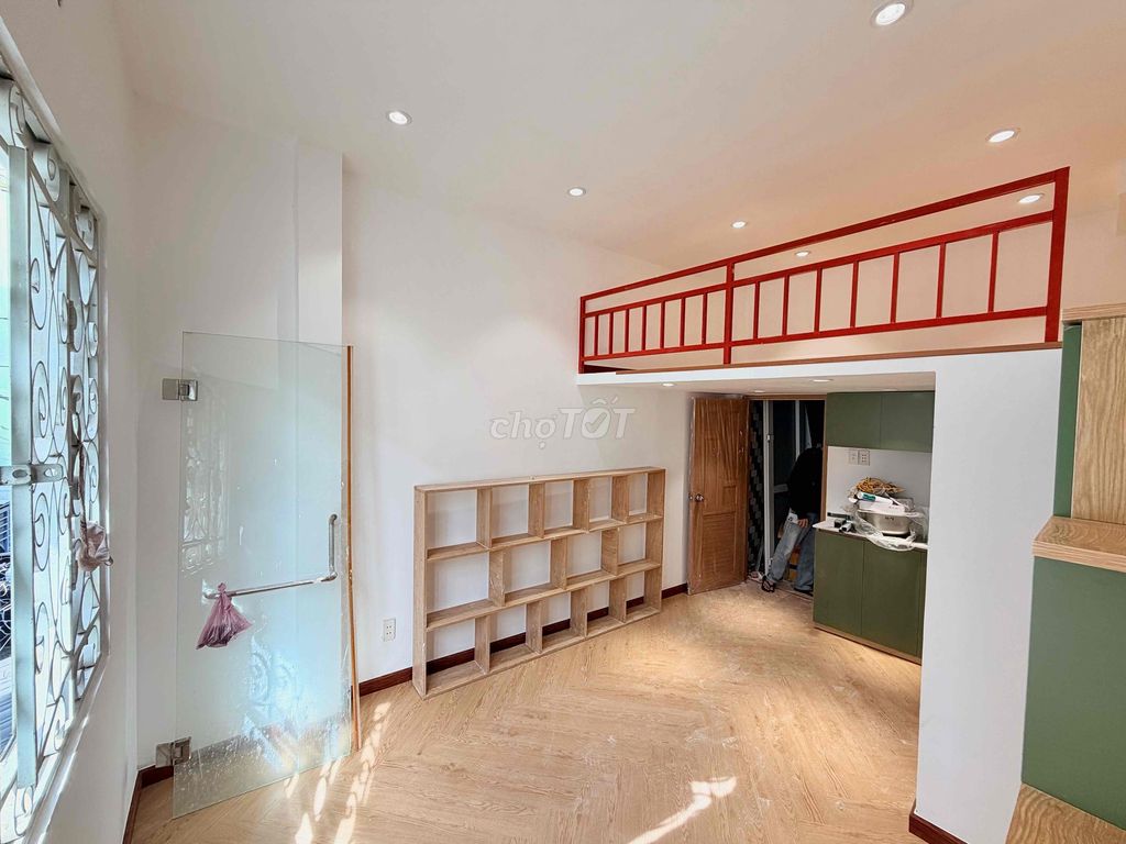 Renting apartment-- Bắc Hải-- 10th-- 5 million-five-full new furniture.