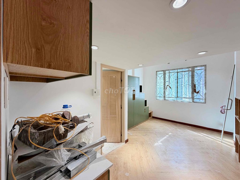 Renting apartment-- Bắc Hải-- 10th-- 5 million-five-full new furniture.