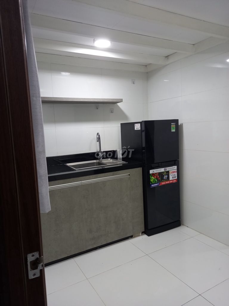 Nice room 40 meters 2: 5 trieu - 611/55 B. P.C., 1801 1, District 3