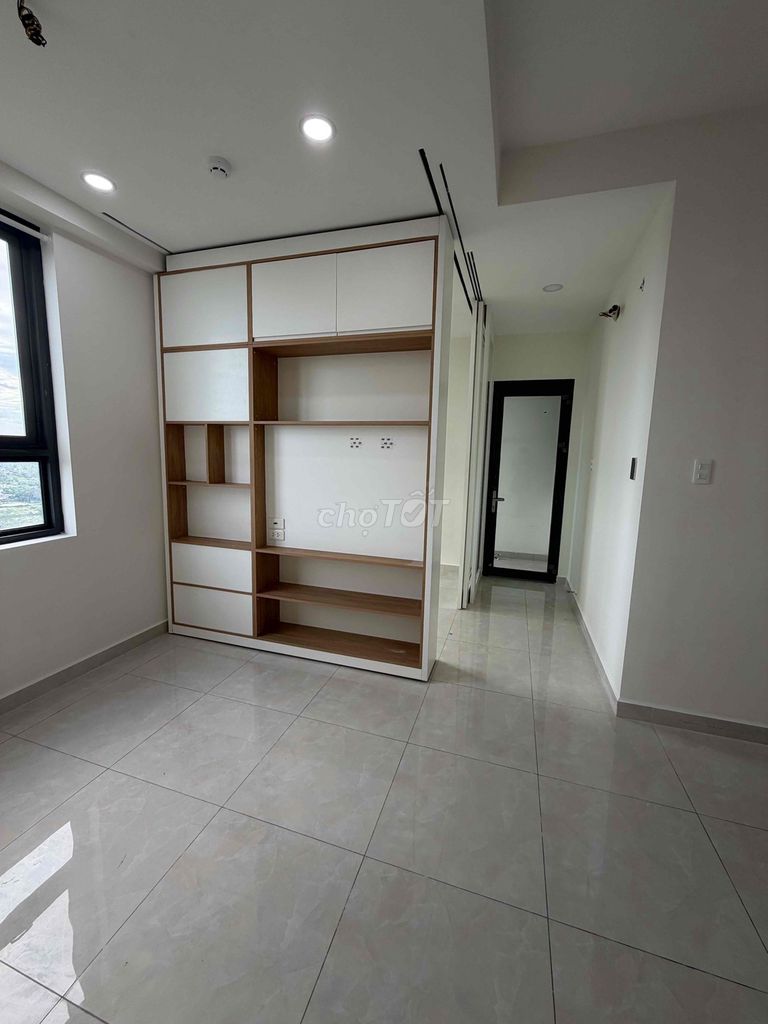 Rent two bedrooms with air conditioning 6 million a month Sài Gòn Intela