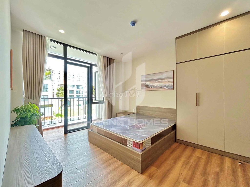 Rent a new apartment for six million and a half near The Global City.