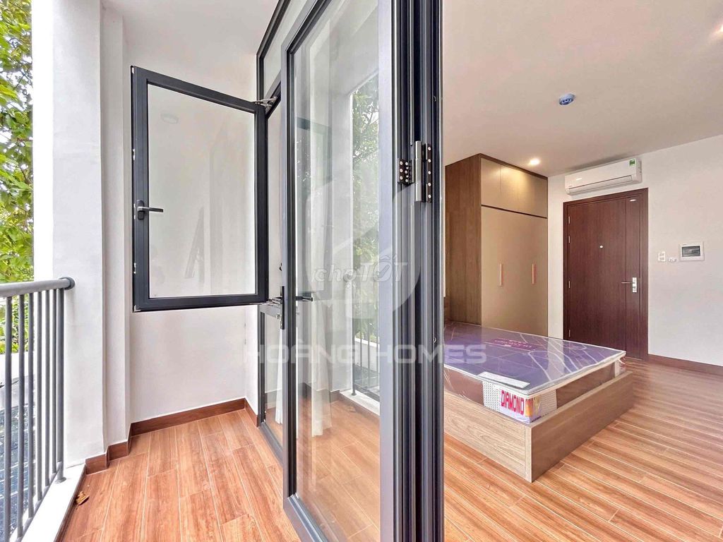 Rent a new apartment for six million and a half near The Global City.