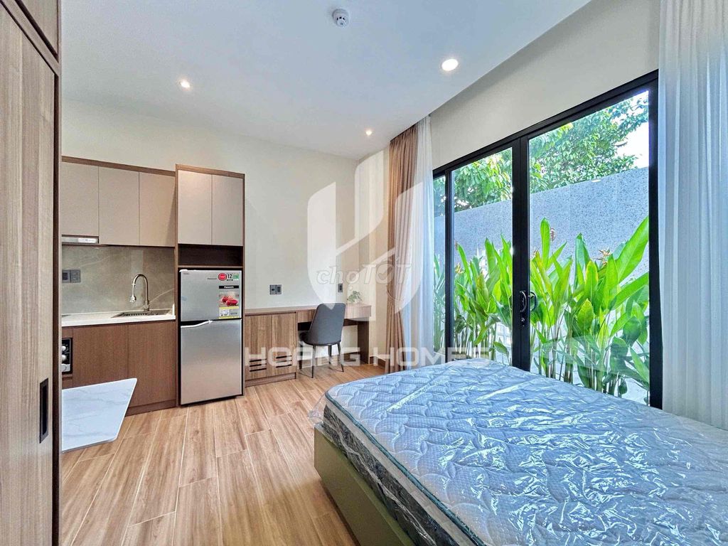 Rent a garden apartment near The Global City.