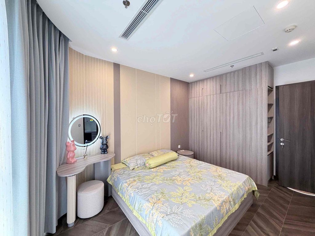 Rent a suite for the homerooms of the 9th county for only 4 million.