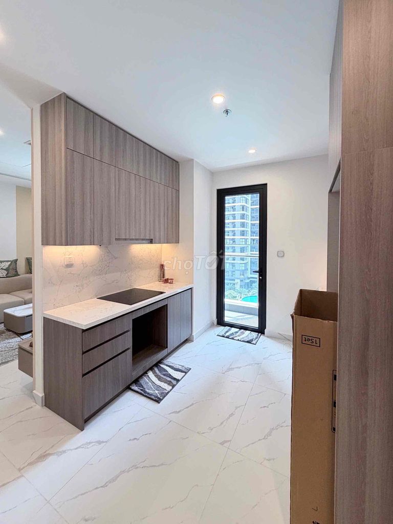 Rent a suite for the homerooms of the 9th county for only 4 million.