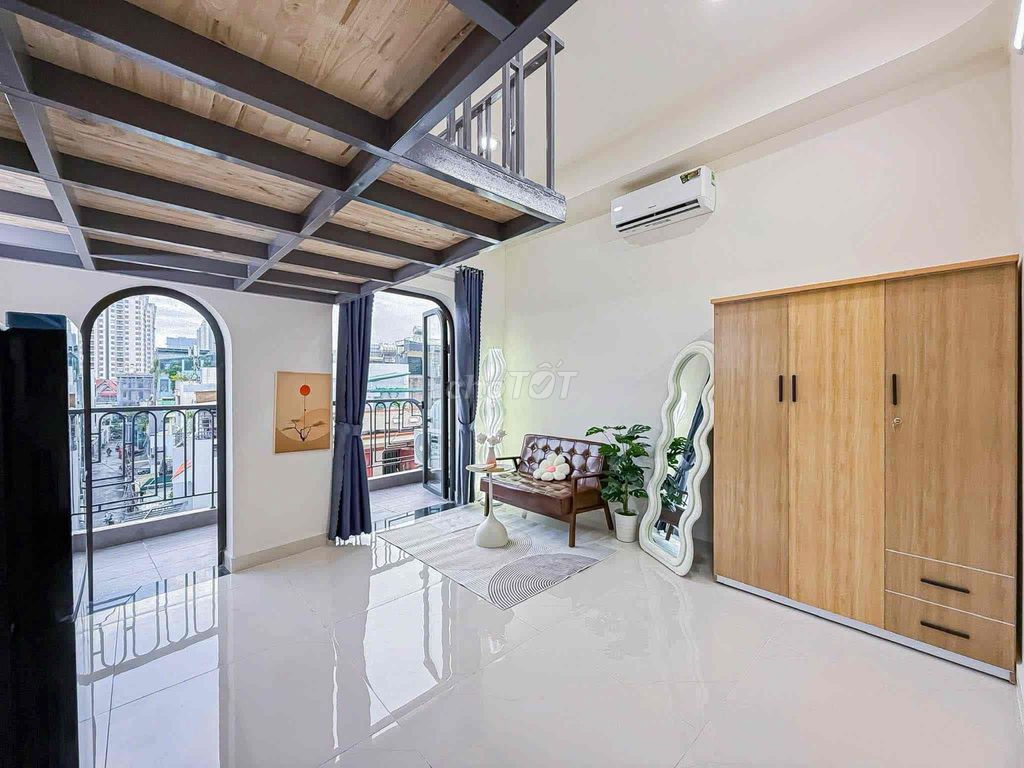renting apartments with balconies near newly built - price