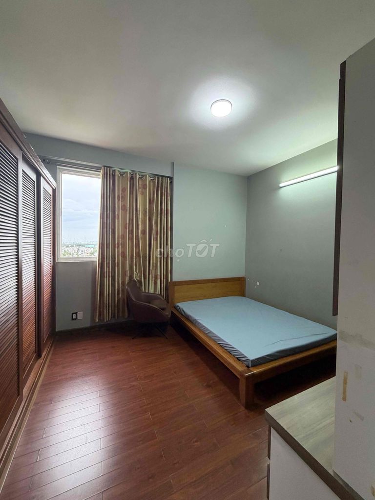 Rent apartment belleza District 7-124 M2,3 bedrooms, 2 plusbancol view river phl,Full interior 15 T