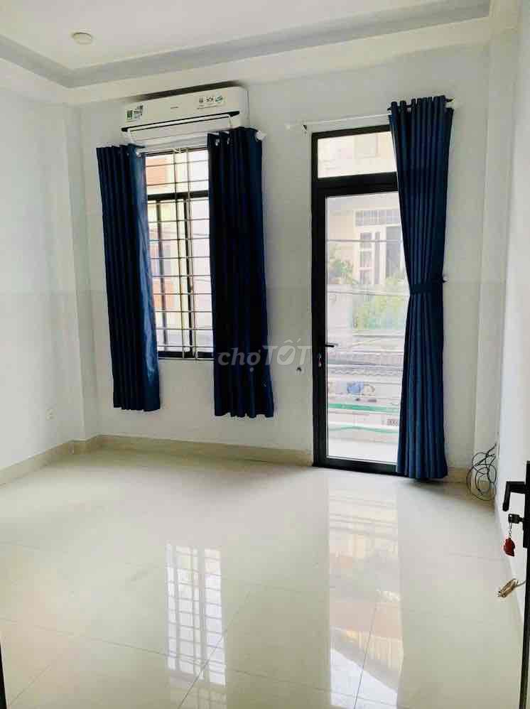 New house, area 14 meters wide, open yard 1st Land 1 L 2 P. sleep + P. do vie
