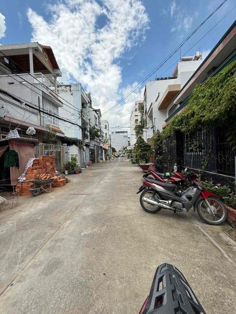 Rent the Firefly, Bình Tân, 4 x17 meters, 1 floor, 11 million