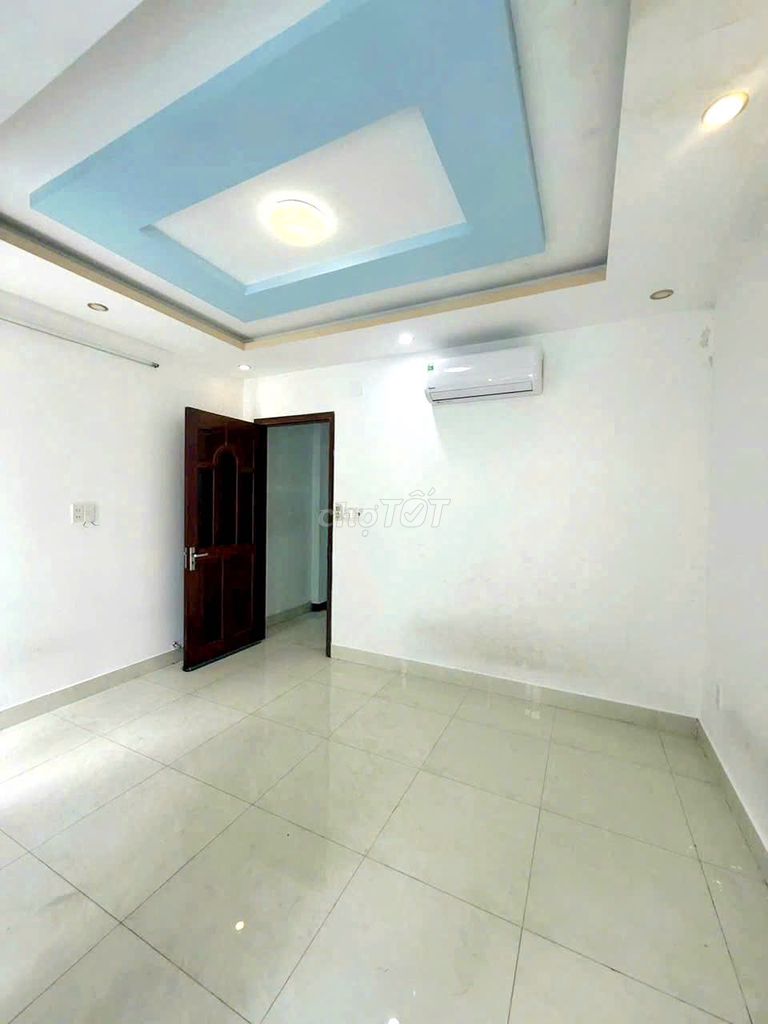Gò Vấp 4 Bedrooms On the Upper Garden of the Middle East 11