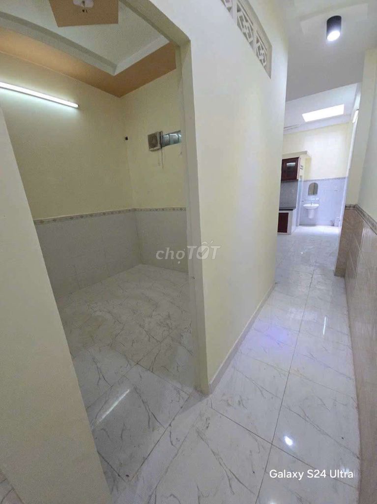 New Year's Eve, 420 meters. 3 bedrooms.
