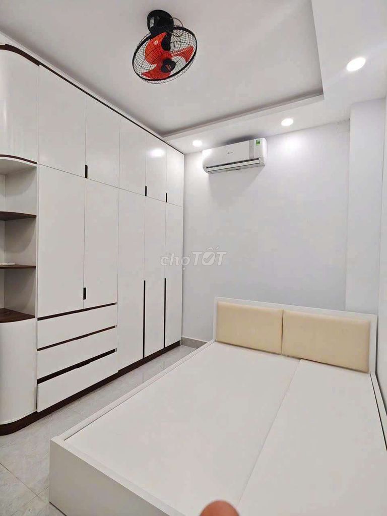 House 1 .1 2 3rd floor bedroom 4 x 12 meters front of Tân Mỹ District 7