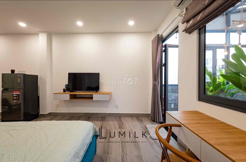 apartment near the merore harbor district 1, a balcony garden bedroom - full interior
