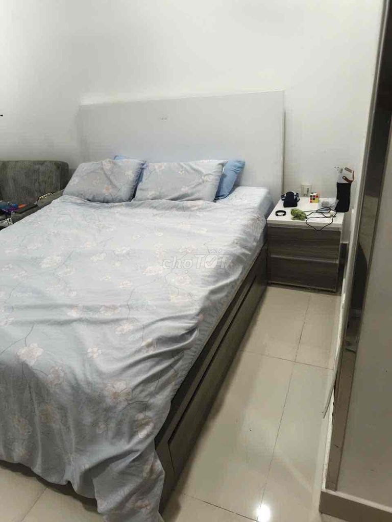 - There's a bath - 598/ Điện Biên Phủ. NORA 22, Bình Thạnh