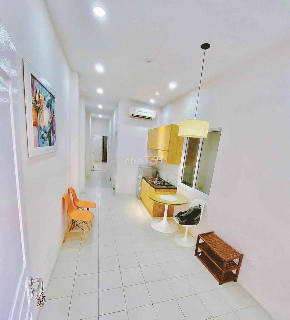 Rent two bedrooms-- Nguyễn Đình Chính, bedroom-- 6 people are comfortable