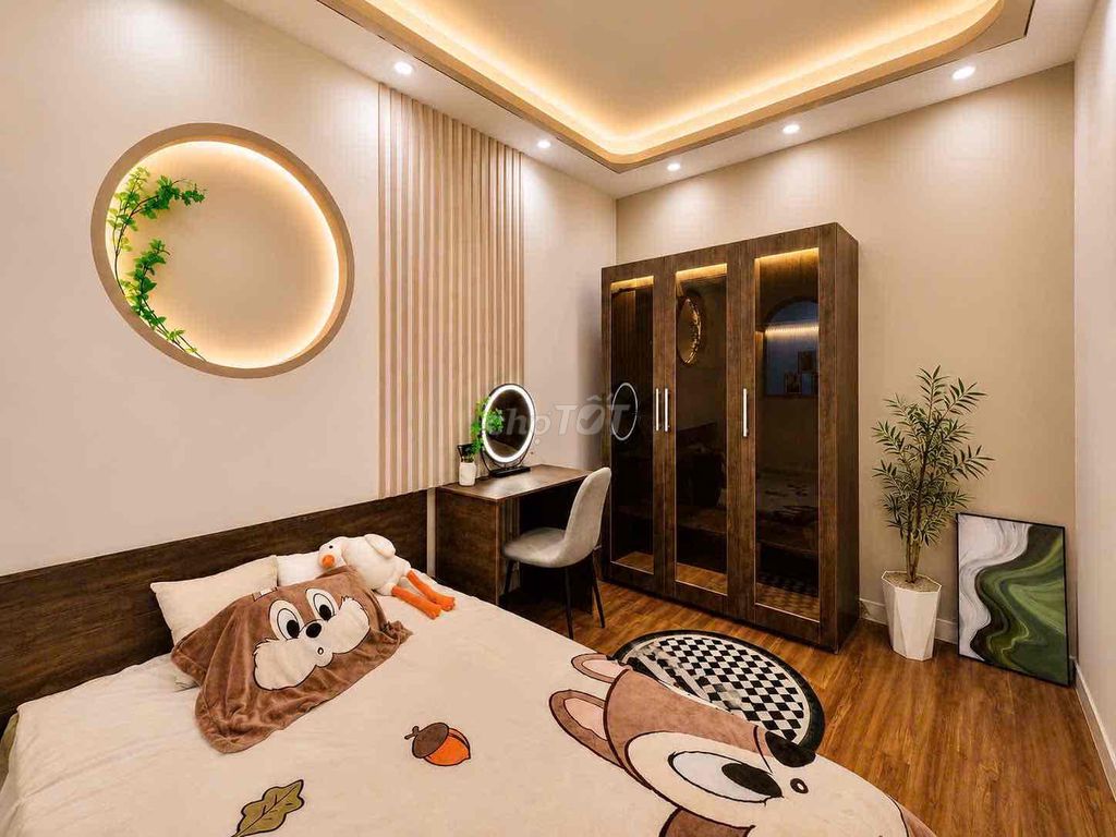 Two bedrooms with a full balconies in the watery seaside, which is a distraction of the fifth district.