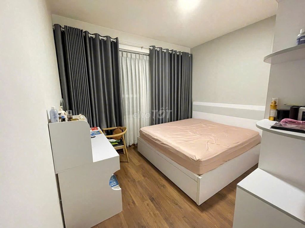 For 11 million a month- 3 p sleeping- There's a C/7-16 interior,
