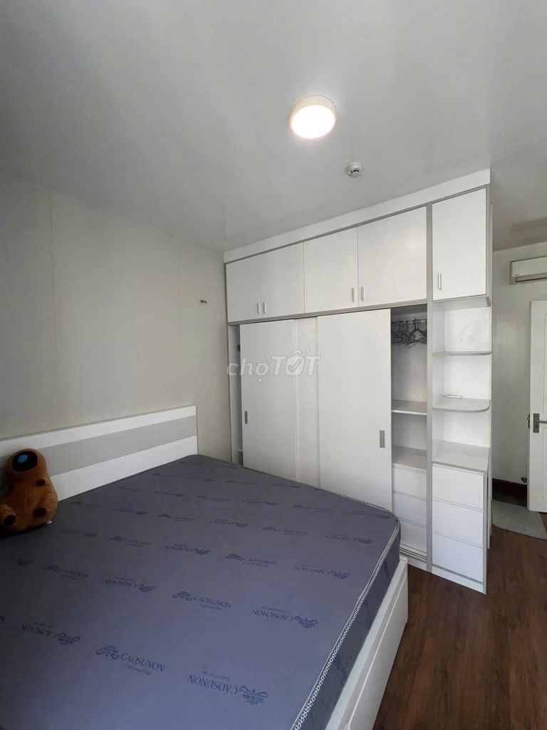 Cộng Hòa Plaza-141 Cộng Hòa apartment 3 p sleeps at 12 million a month
