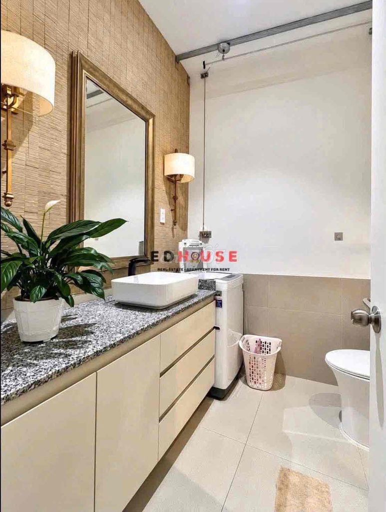 Open apartment 40 meters, right now. Lê Quang Định full interior. District 1-Qu 2.