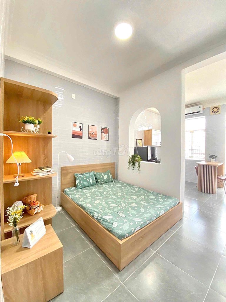 A Bancol kitchen room right on Thích Quảng Đức.