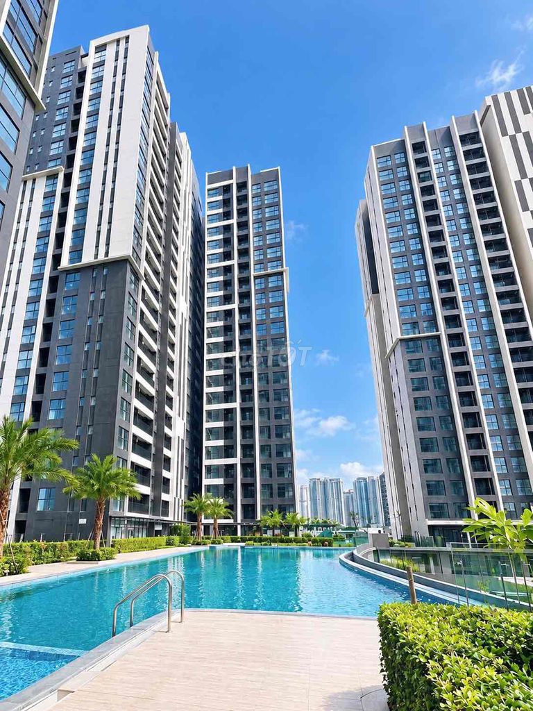 Rent the apartment two Victoria Village bedrooms on the high level.