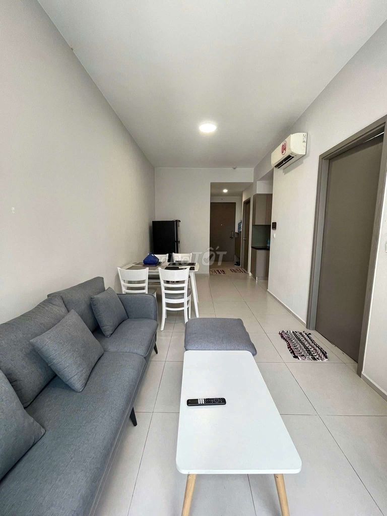Rent the apartment.