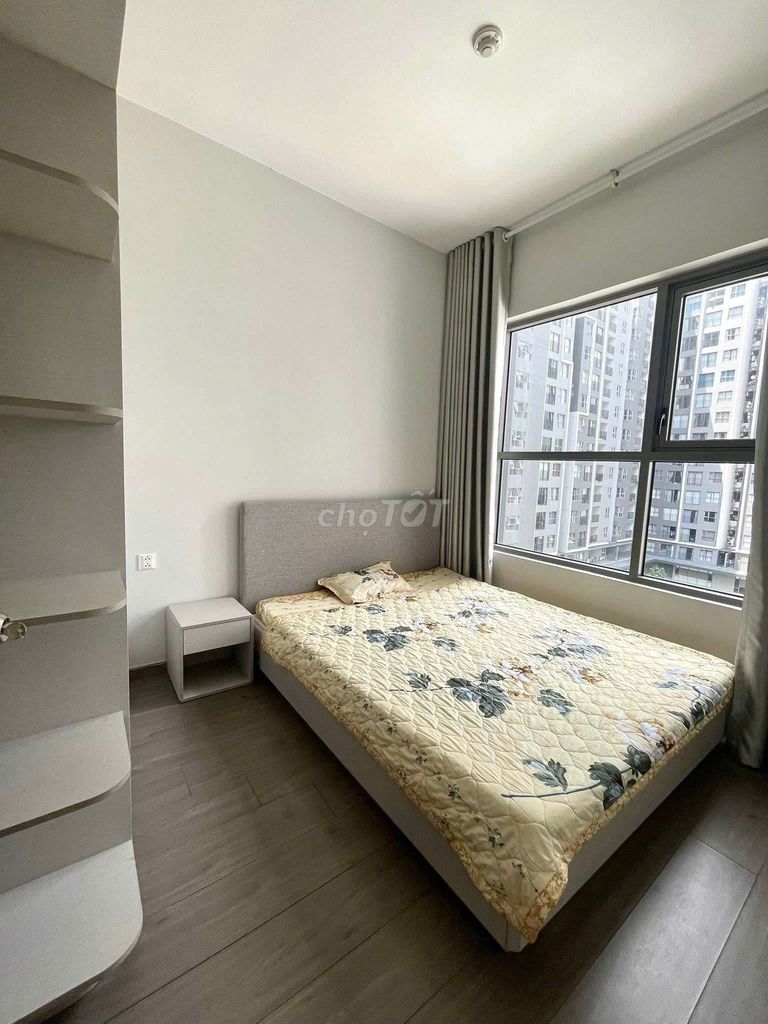 Rent the apartment.